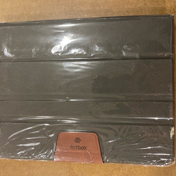 NEW - Antbox Case for iPad Pro 11” - - PU Leather - Picture 3 of 16